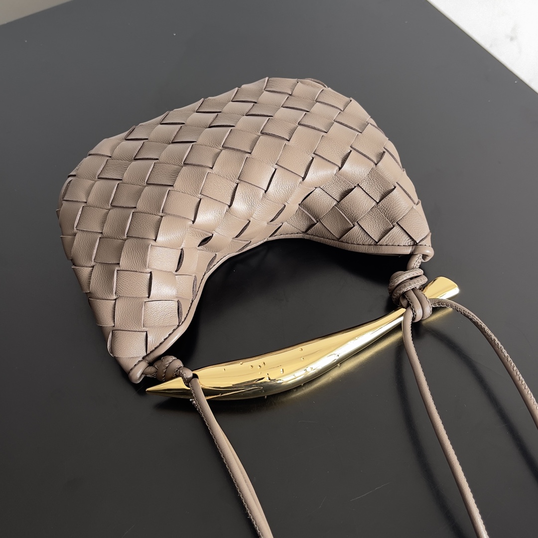 Bottega Veneta Hobo Bags